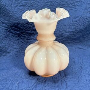 Vintage Fenton Peach Milk‎ Glass Vase Ruffled Rim Frosted Pumpkin Style